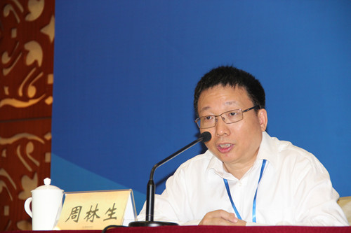 中國經(jīng)濟(jì)體制改革基金會(huì)穩(wěn)增長、促改革、謀發(fā)展——2015體改工作交流會(huì)                                                        